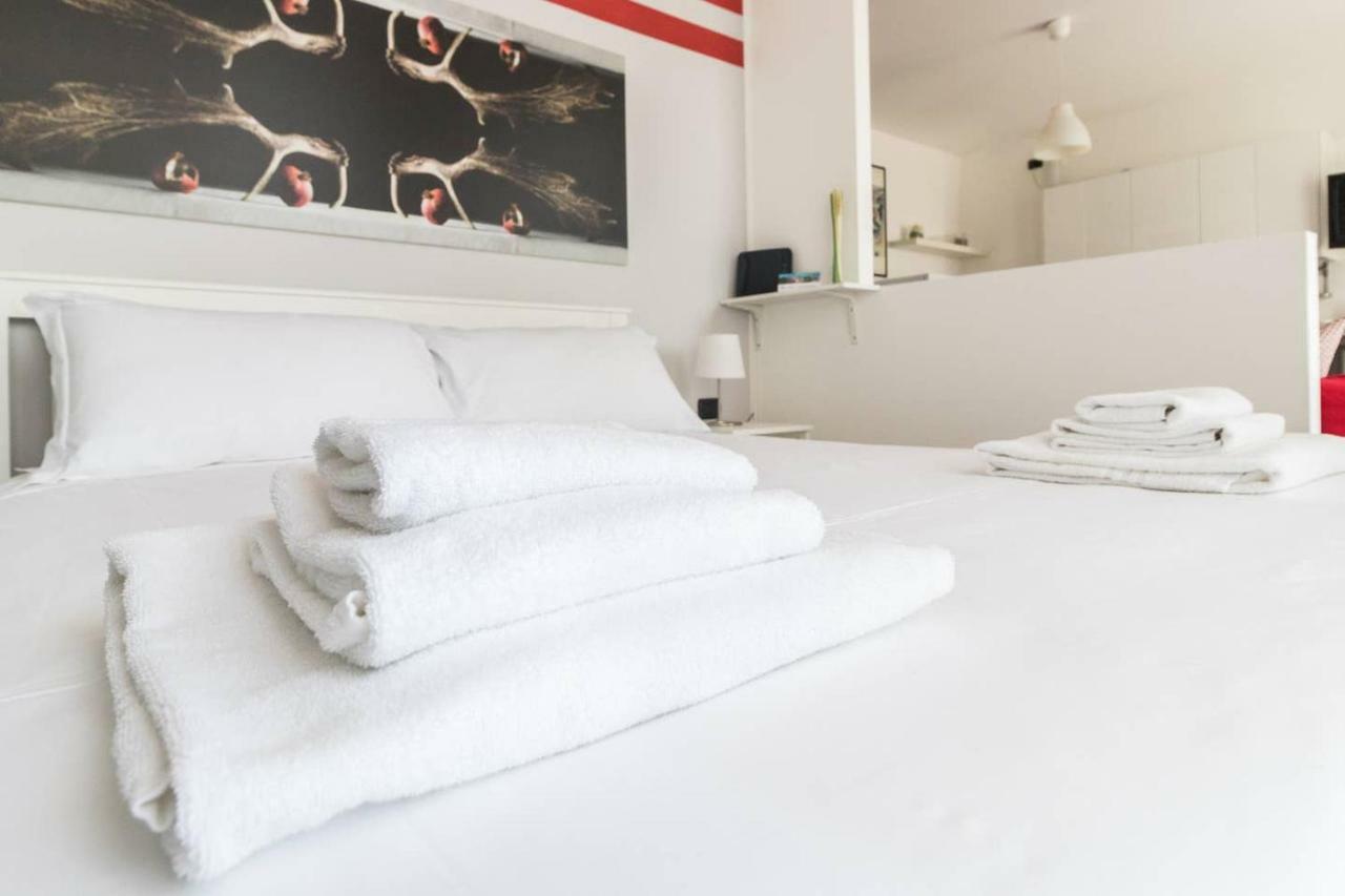 Italianway - Carrara 5 Apartment Milan Bagian luar foto