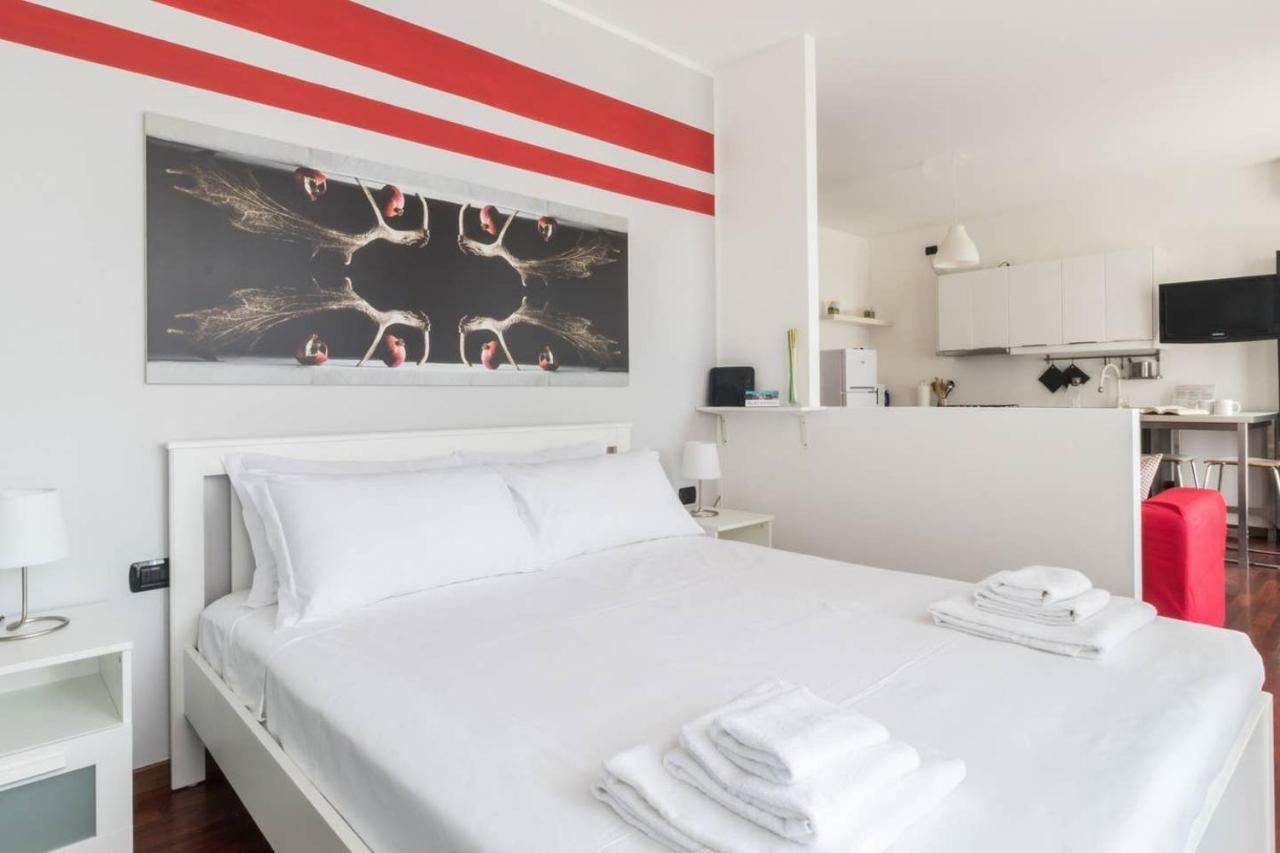 Italianway - Carrara 5 Apartment Milan Bagian luar foto