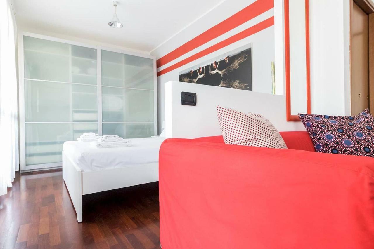 Italianway - Carrara 5 Apartment Milan Bagian luar foto